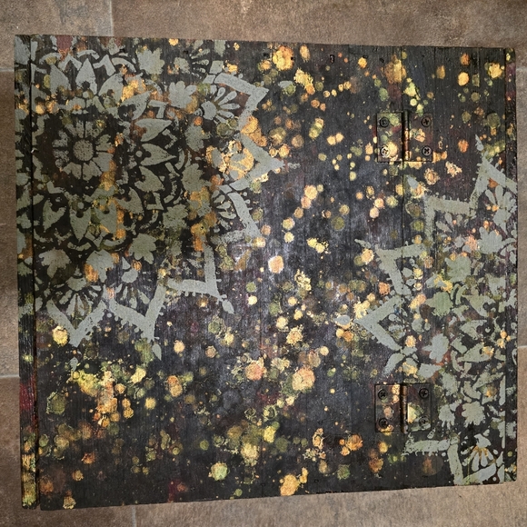 HANDCRAFTED Upcycled Wood Wine Box HANDPAINTED Barwear Travel Picnic Festival - Picture 12 of 17